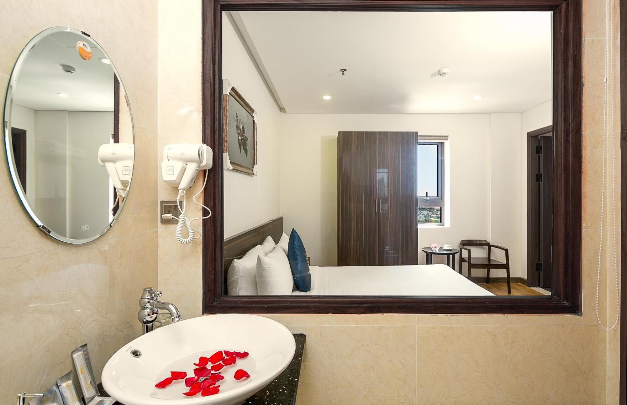 Sepon Blue Hotel Da Nang Eksteriør billede
